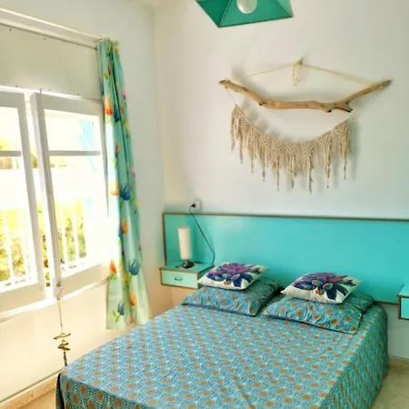 Caseta De Pescadors A Les Cales De Colera, 2ª Linea De Mar Holiday home